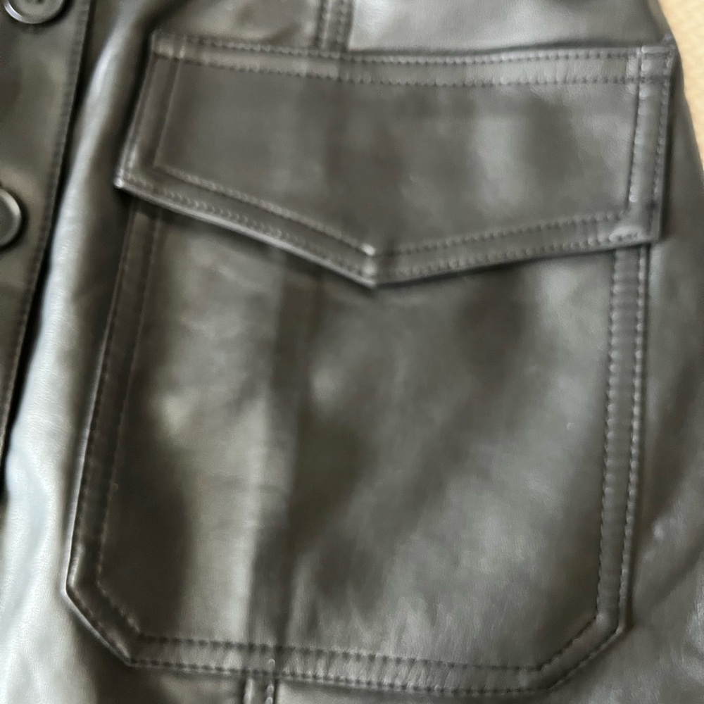 Banana Republic Black Faux Leather Mini Skirt Size 6 - Picture 4 of 9